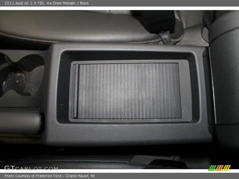 Ice Silver Metallic / Black 2011 Audi A3 2.0 TDI