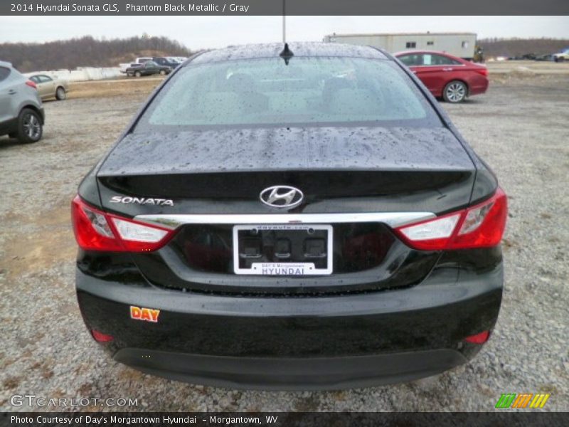 Phantom Black Metallic / Gray 2014 Hyundai Sonata GLS