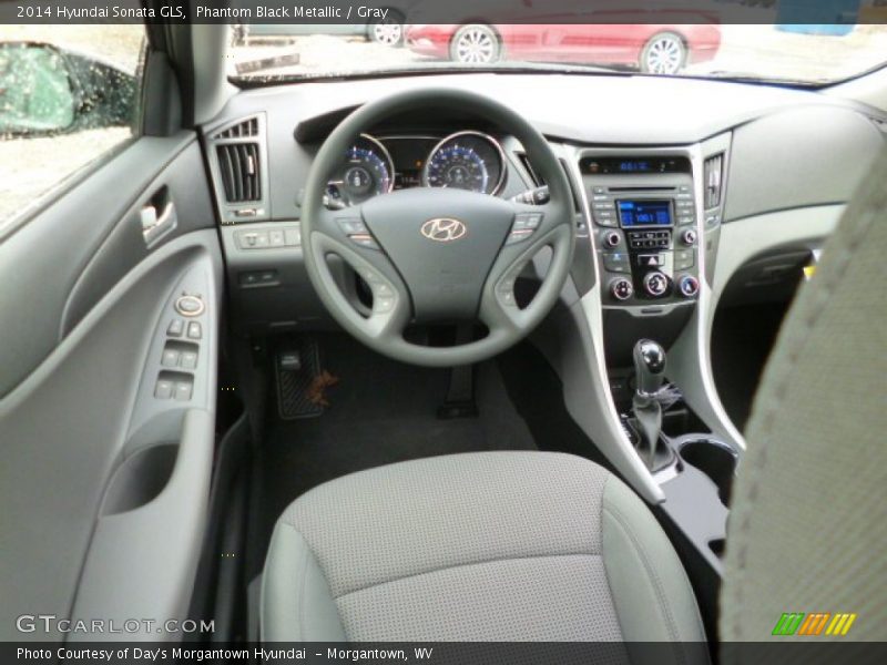 Phantom Black Metallic / Gray 2014 Hyundai Sonata GLS