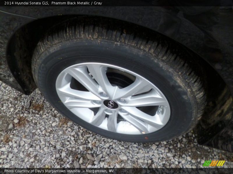 Phantom Black Metallic / Gray 2014 Hyundai Sonata GLS