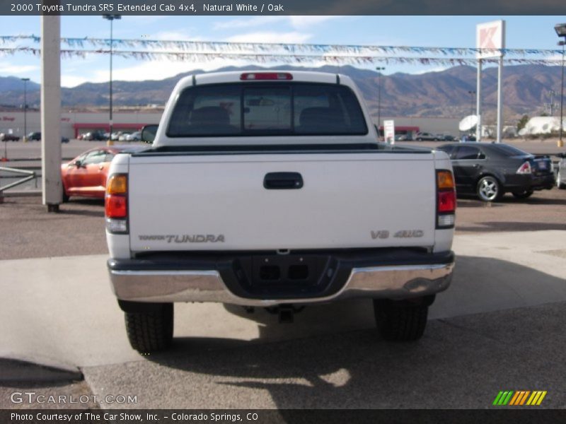 Natural White / Oak 2000 Toyota Tundra SR5 Extended Cab 4x4