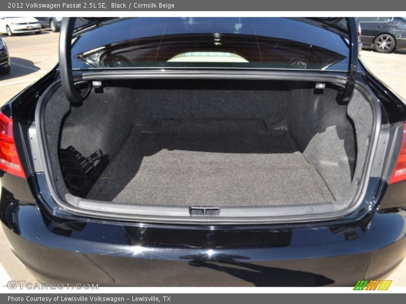 Black / Cornsilk Beige 2012 Volkswagen Passat 2.5L SE