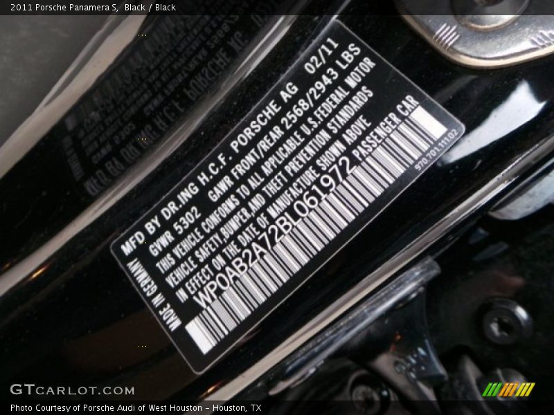 Black / Black 2011 Porsche Panamera S