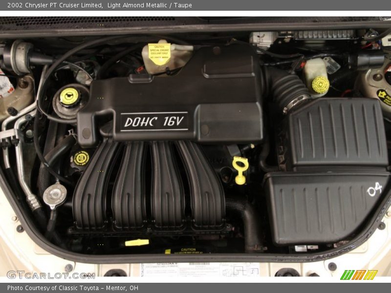 Light Almond Metallic / Taupe 2002 Chrysler PT Cruiser Limited