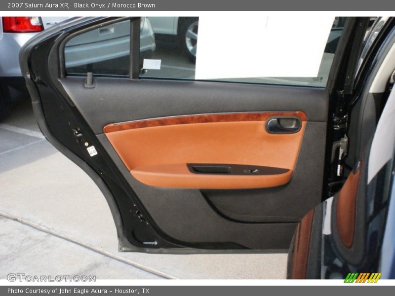 Black Onyx / Morocco Brown 2007 Saturn Aura XR