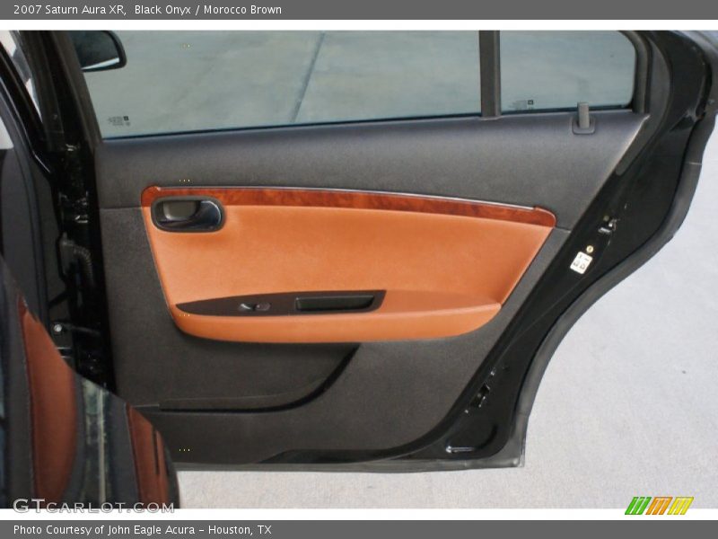 Black Onyx / Morocco Brown 2007 Saturn Aura XR