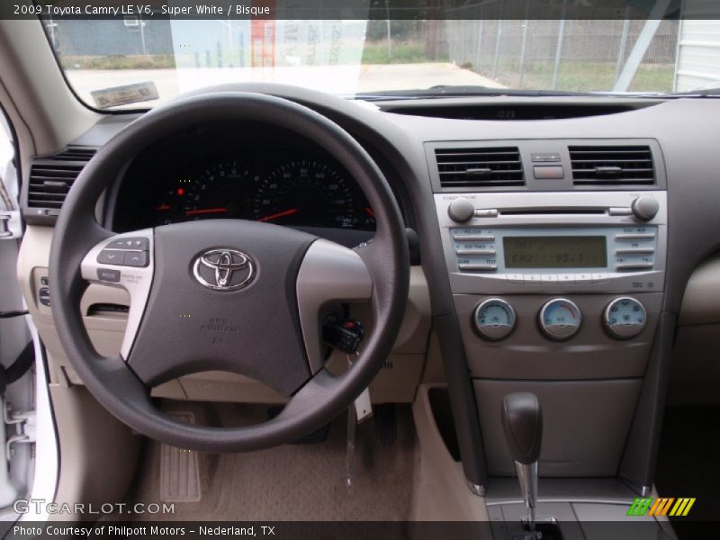 Super White / Bisque 2009 Toyota Camry LE V6