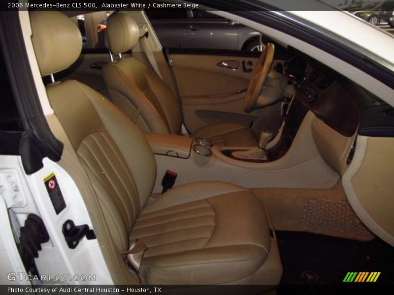 Alabaster White / Cashmere Beige 2006 Mercedes-Benz CLS 500