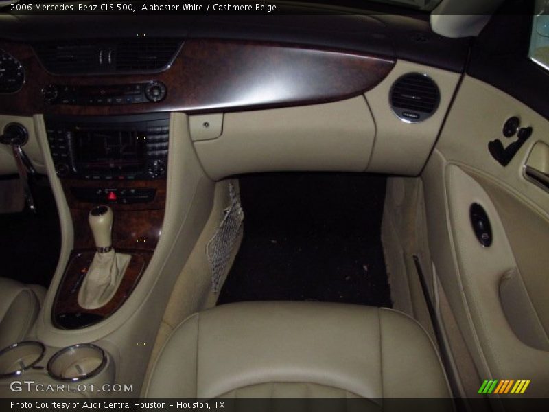 Alabaster White / Cashmere Beige 2006 Mercedes-Benz CLS 500