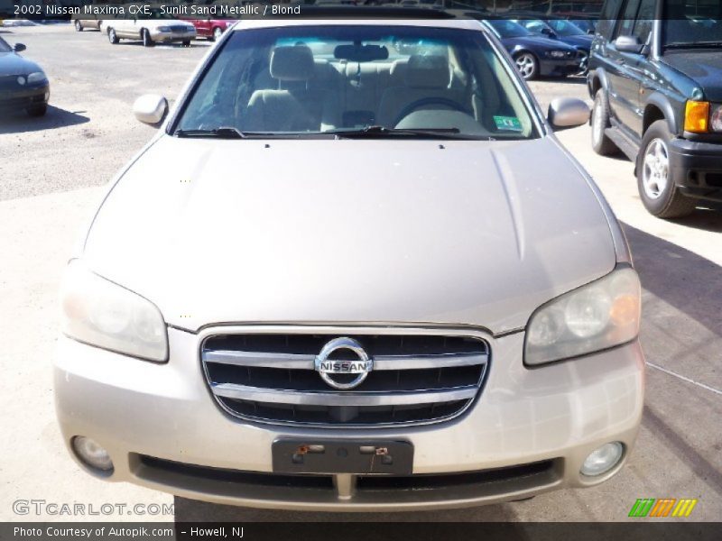 Sunlit Sand Metallic / Blond 2002 Nissan Maxima GXE
