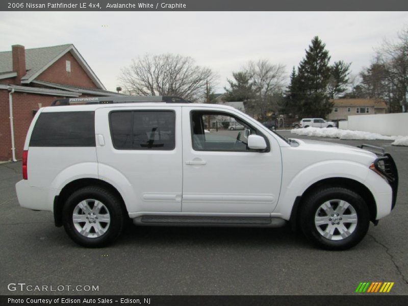 Avalanche White / Graphite 2006 Nissan Pathfinder LE 4x4