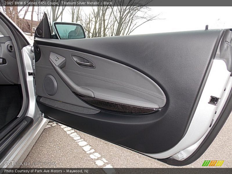 Titanium Silver Metallic / Black 2005 BMW 6 Series 645i Coupe