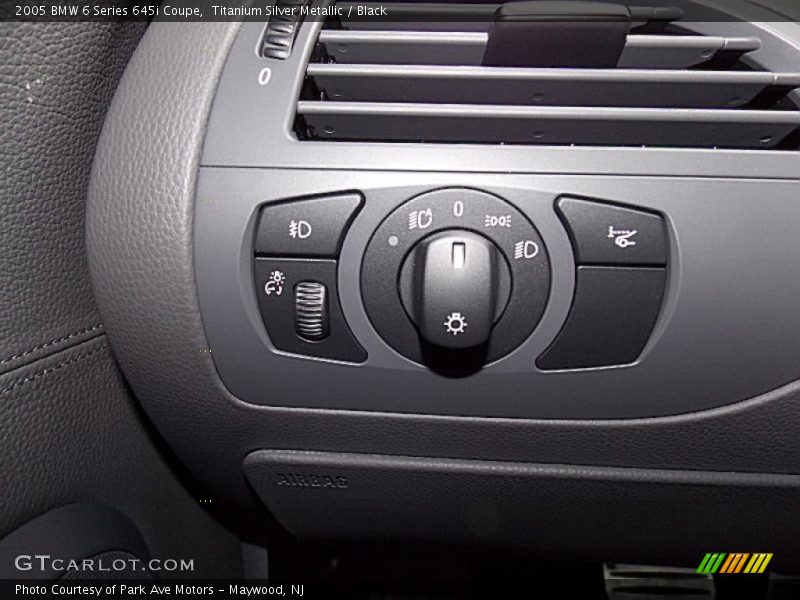 Titanium Silver Metallic / Black 2005 BMW 6 Series 645i Coupe