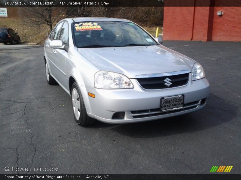 Titanium Silver Metallic / Grey 2007 Suzuki Forenza Sedan