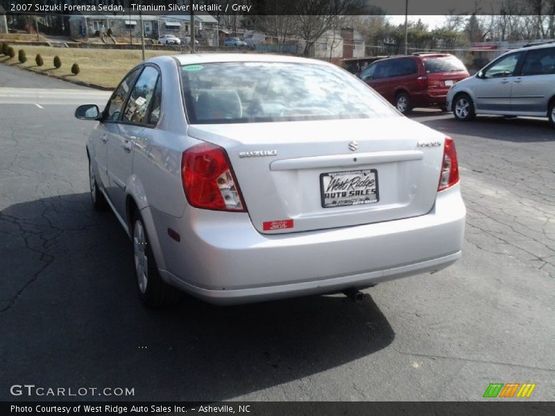 Titanium Silver Metallic / Grey 2007 Suzuki Forenza Sedan