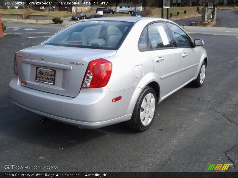 Titanium Silver Metallic / Grey 2007 Suzuki Forenza Sedan