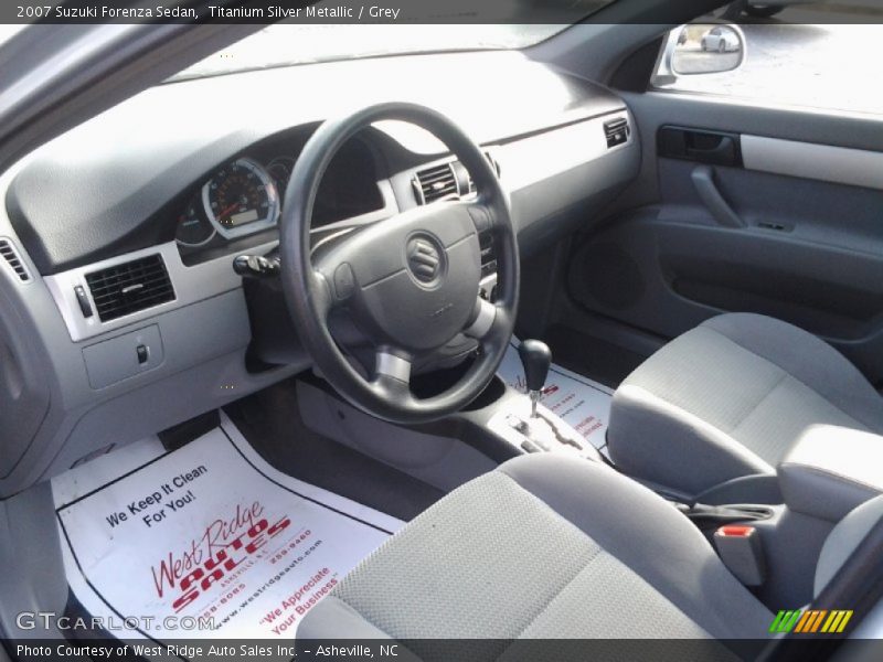 Titanium Silver Metallic / Grey 2007 Suzuki Forenza Sedan