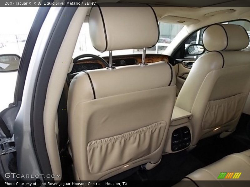 Liquid Silver Metallic / Barley 2007 Jaguar XJ XJ8