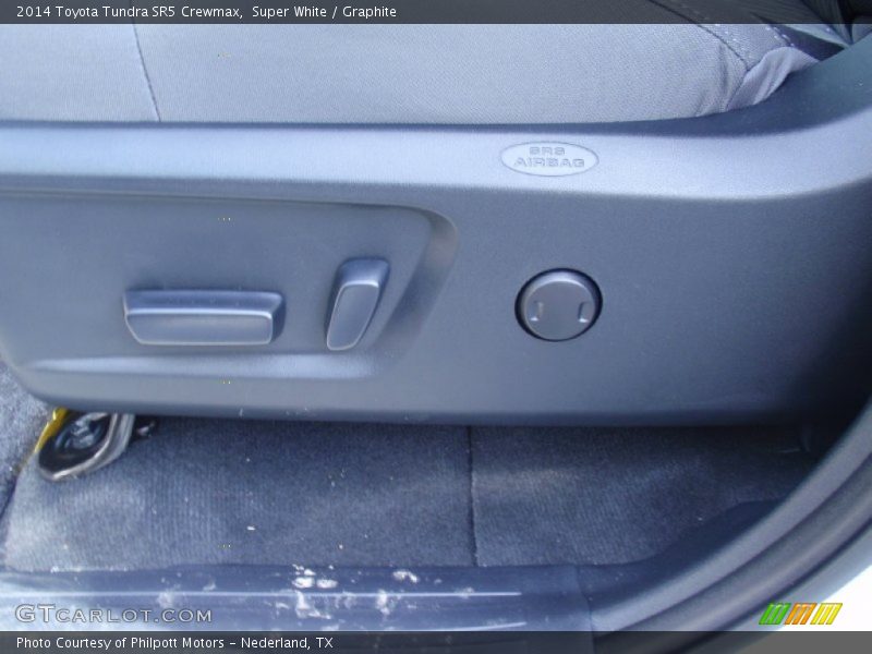 Super White / Graphite 2014 Toyota Tundra SR5 Crewmax
