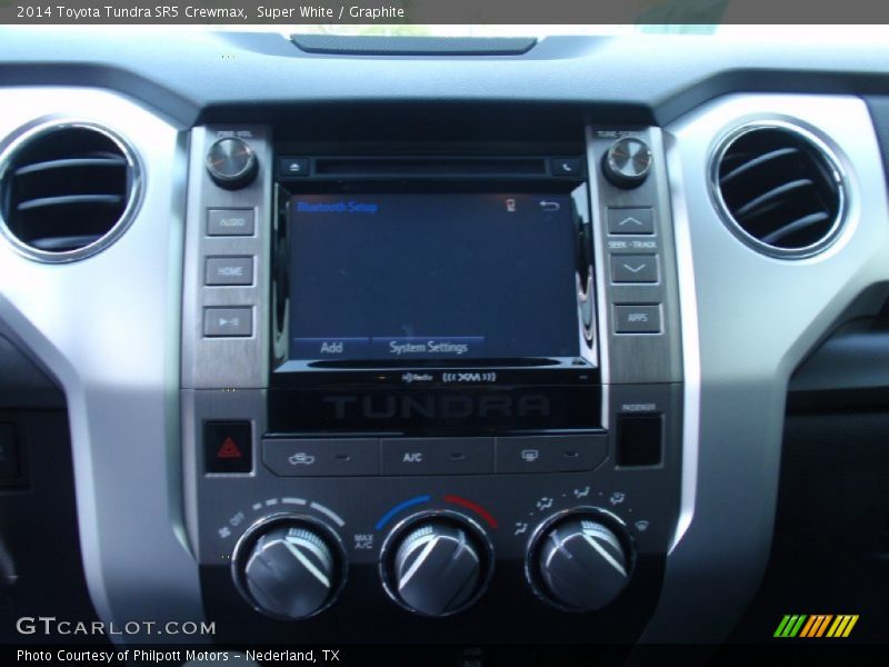 Super White / Graphite 2014 Toyota Tundra SR5 Crewmax