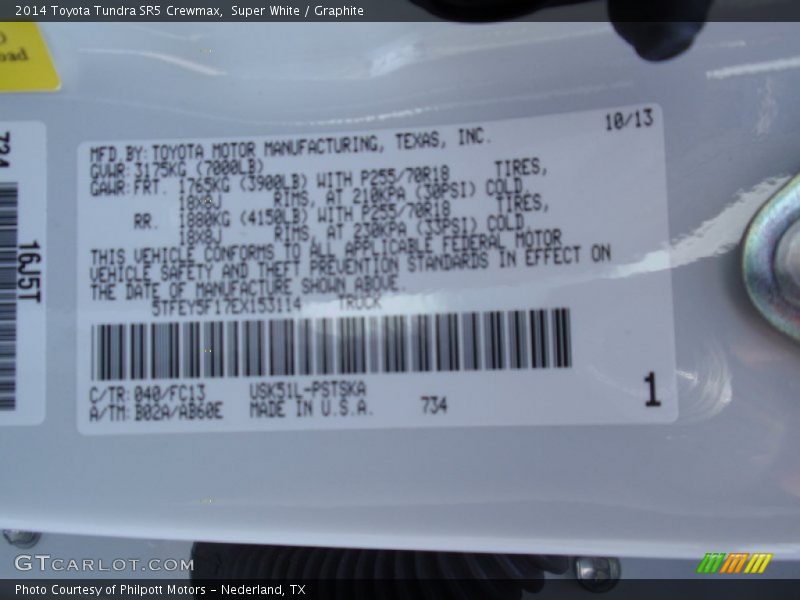 Super White / Graphite 2014 Toyota Tundra SR5 Crewmax