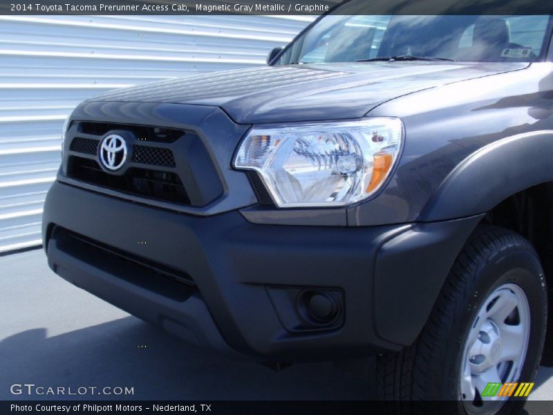 Magnetic Gray Metallic / Graphite 2014 Toyota Tacoma Prerunner Access Cab