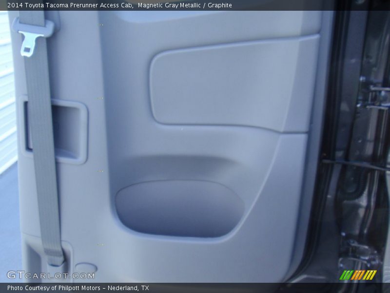 Magnetic Gray Metallic / Graphite 2014 Toyota Tacoma Prerunner Access Cab