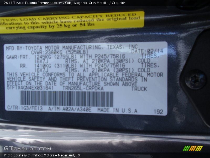 Magnetic Gray Metallic / Graphite 2014 Toyota Tacoma Prerunner Access Cab