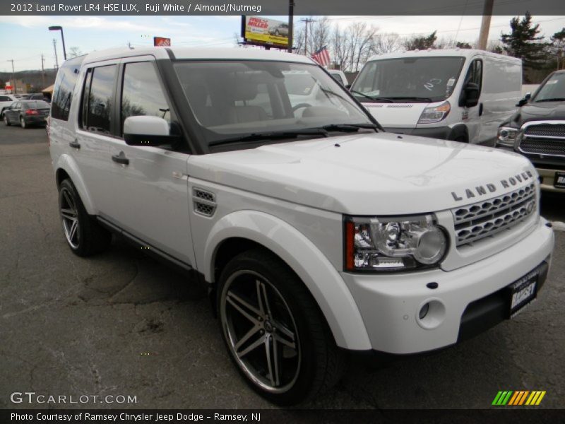 Fuji White / Almond/Nutmeg 2012 Land Rover LR4 HSE LUX
