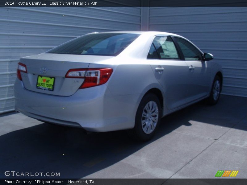 Classic Silver Metallic / Ash 2014 Toyota Camry LE