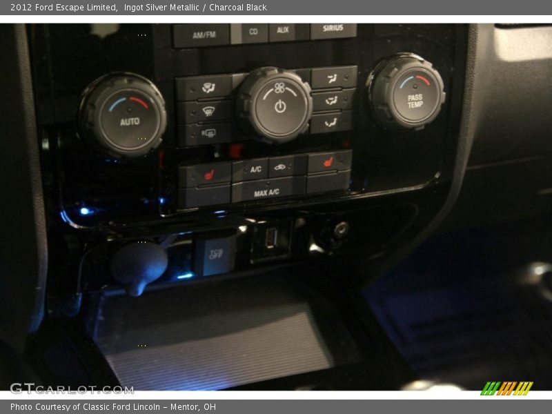 Ingot Silver Metallic / Charcoal Black 2012 Ford Escape Limited