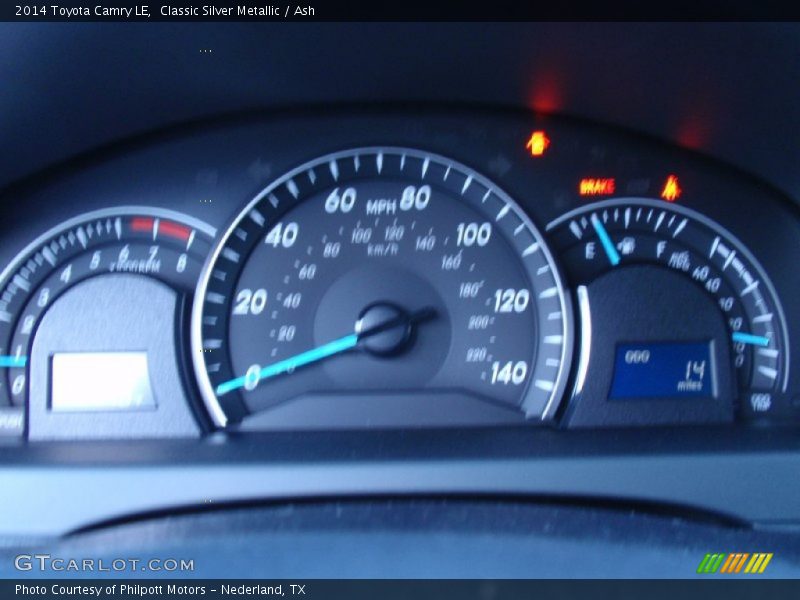Classic Silver Metallic / Ash 2014 Toyota Camry LE