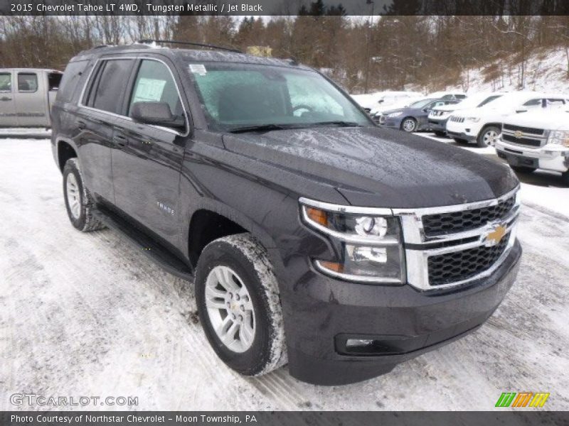 Front 3/4 View of 2015 Tahoe LT 4WD