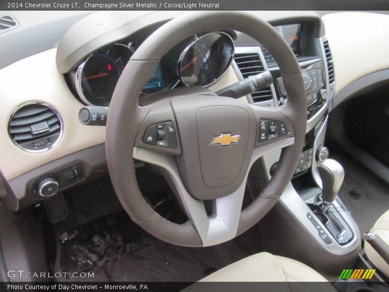 Champagne Silver Metallic / Cocoa/Light Neutral 2014 Chevrolet Cruze LT