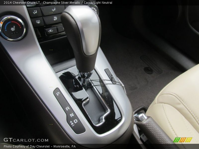 Champagne Silver Metallic / Cocoa/Light Neutral 2014 Chevrolet Cruze LT