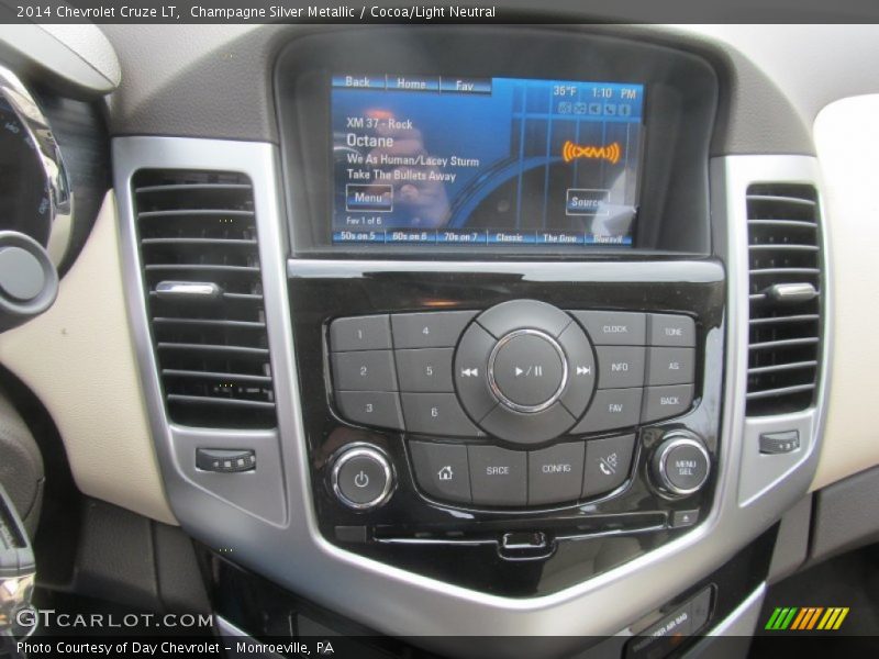Champagne Silver Metallic / Cocoa/Light Neutral 2014 Chevrolet Cruze LT