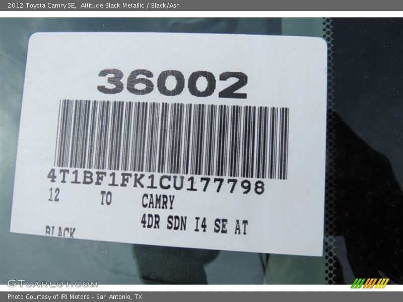 Attitude Black Metallic / Black/Ash 2012 Toyota Camry SE