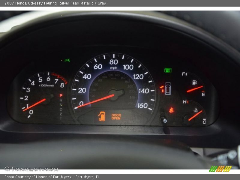 Silver Pearl Metallic / Gray 2007 Honda Odyssey Touring