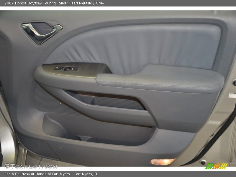 Silver Pearl Metallic / Gray 2007 Honda Odyssey Touring