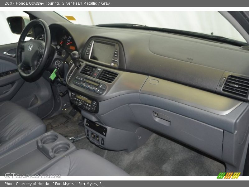 Silver Pearl Metallic / Gray 2007 Honda Odyssey Touring