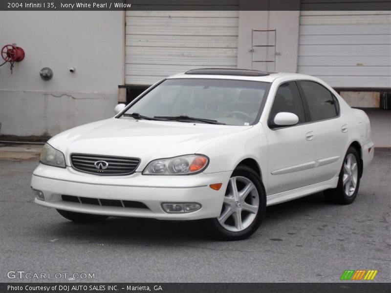 Ivory White Pearl / Willow 2004 Infiniti I 35
