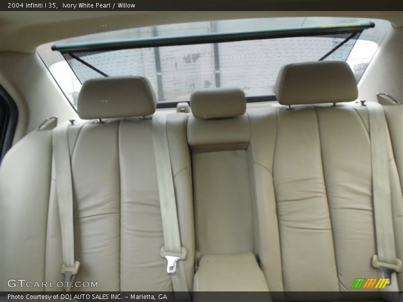 Ivory White Pearl / Willow 2004 Infiniti I 35