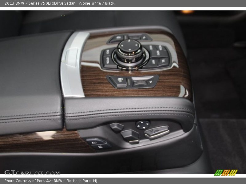 Controls of 2013 7 Series 750Li xDrive Sedan