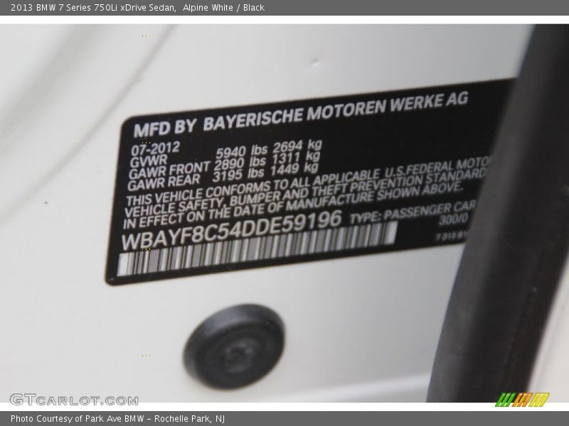 Alpine White / Black 2013 BMW 7 Series 750Li xDrive Sedan
