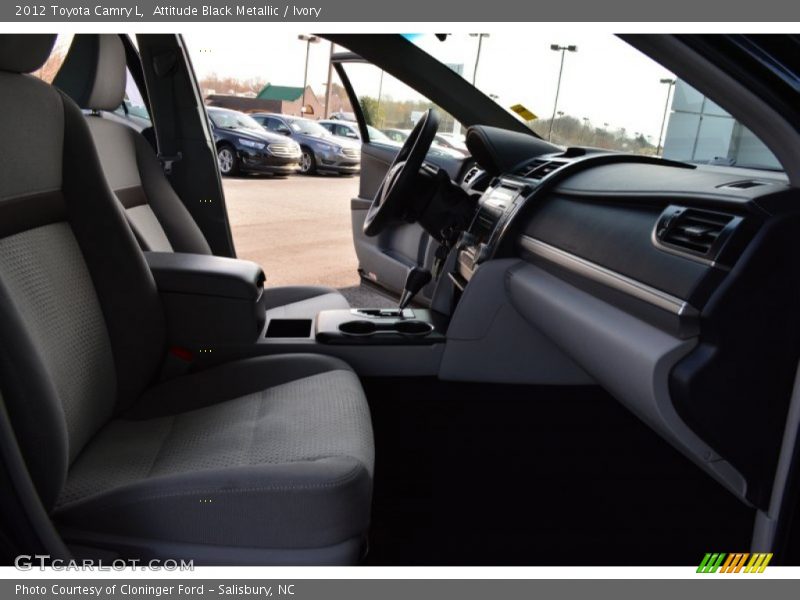 Attitude Black Metallic / Ivory 2012 Toyota Camry L