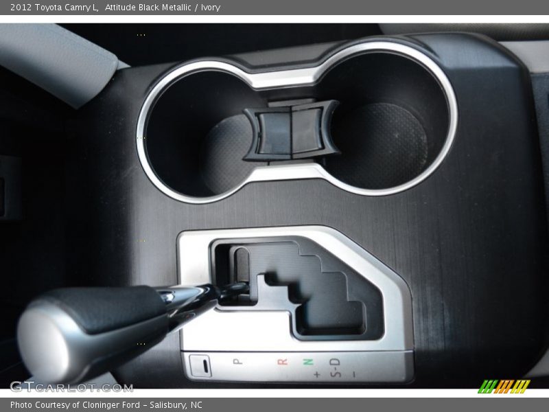 Attitude Black Metallic / Ivory 2012 Toyota Camry L