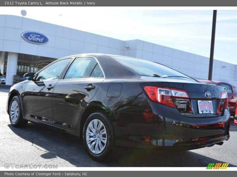 Attitude Black Metallic / Ivory 2012 Toyota Camry L
