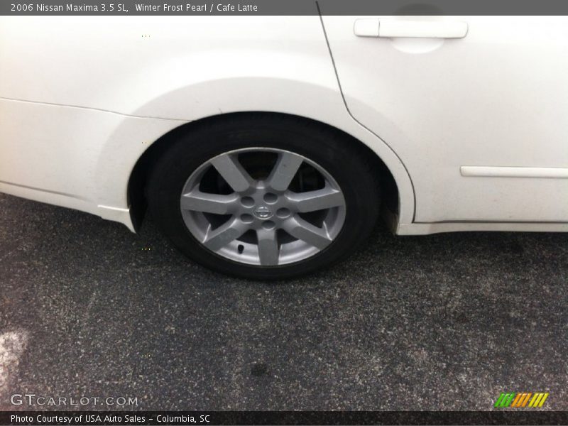 Winter Frost Pearl / Cafe Latte 2006 Nissan Maxima 3.5 SL