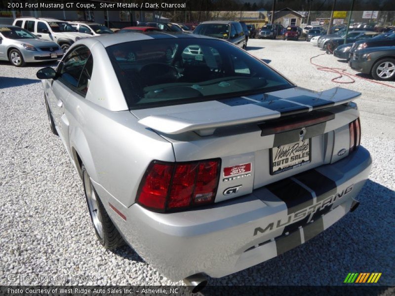 Silver Metallic / Dark Charcoal 2001 Ford Mustang GT Coupe
