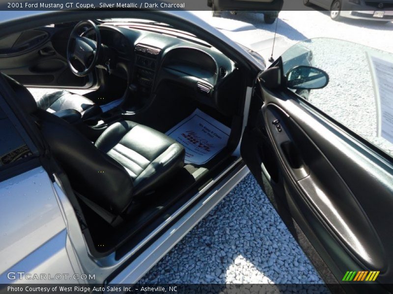 Silver Metallic / Dark Charcoal 2001 Ford Mustang GT Coupe